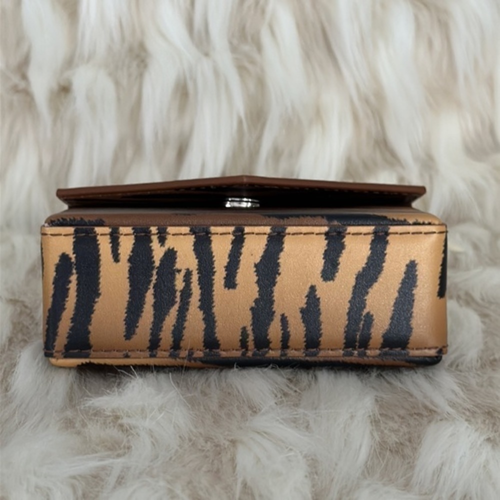 AMINA‎ MUADDI Swarovski cristals tiger prints bag - Picture 6 of 14